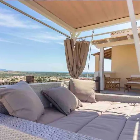 Dom wakacyjny Cristallina Piscina Privata, Wi-fi & Netflix *