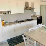 Cristallina Piscina Privata, Wi-fi & Netflix Ferienhaus